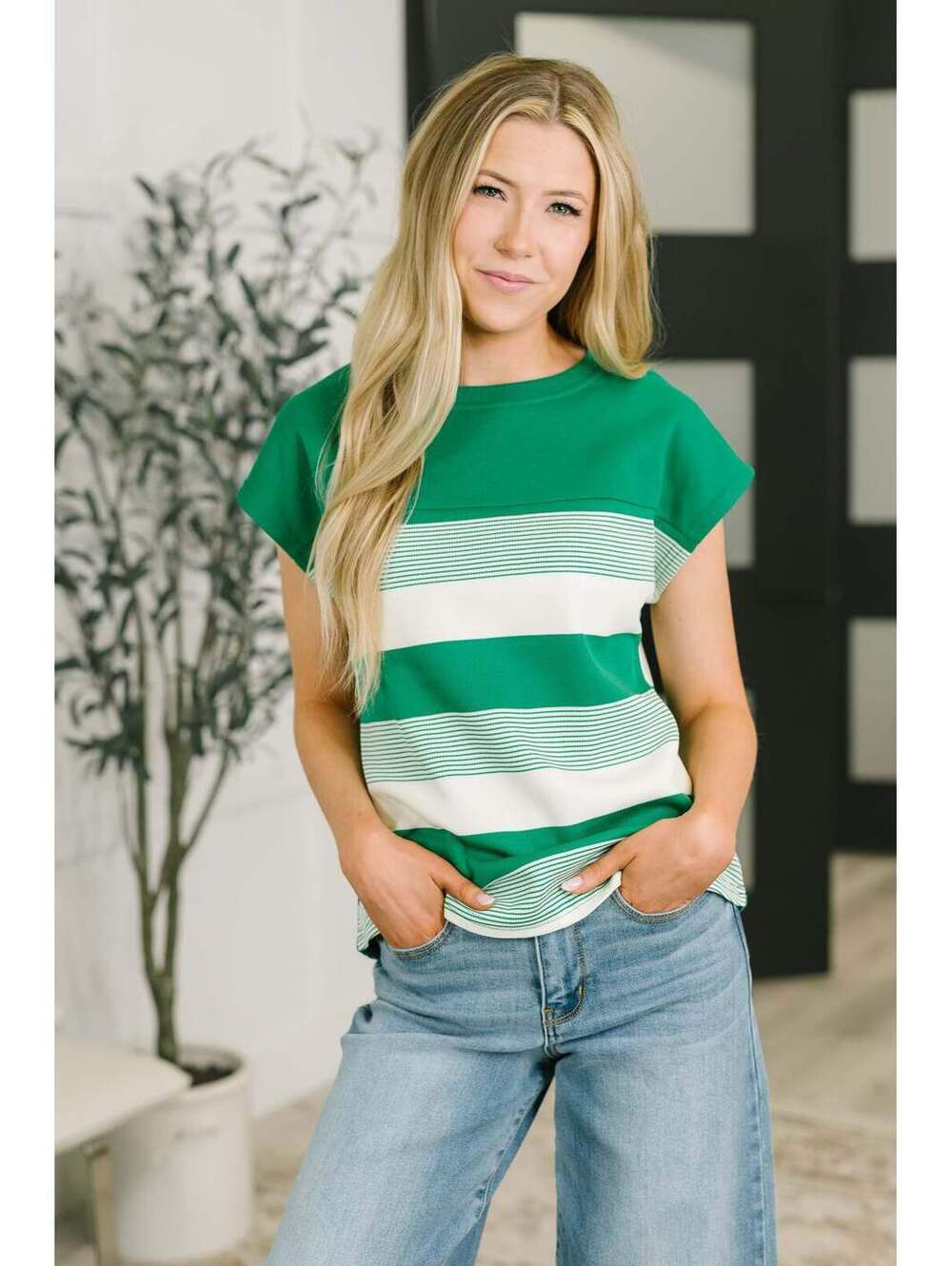 See Me in Action Crew Neck Cap Sleeve Top